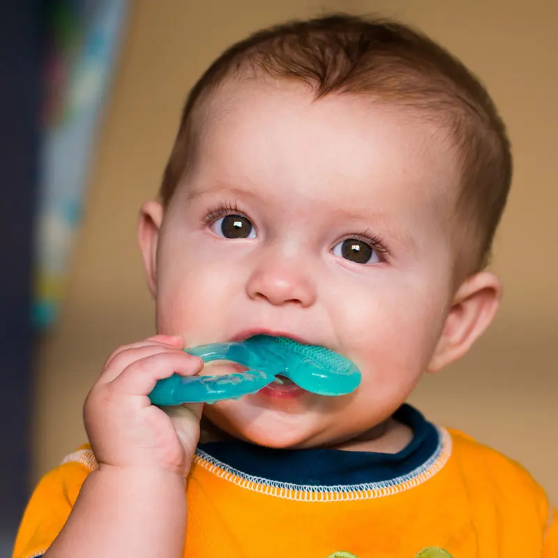 Anneau de Dentition Réfrigérant – 3 mois+ – Notre bébé