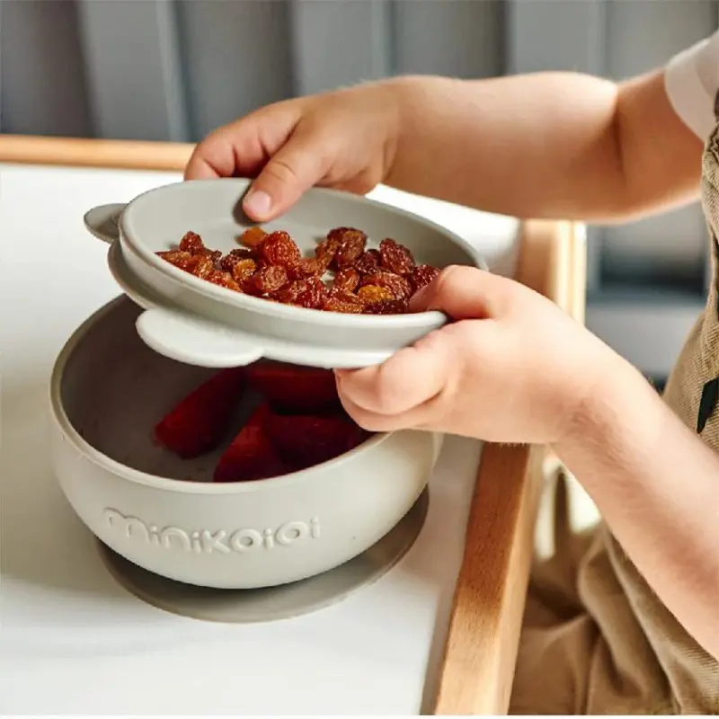 Bol avec Couvercle et Ventouse MINIKOIOI en Silicone – Gris