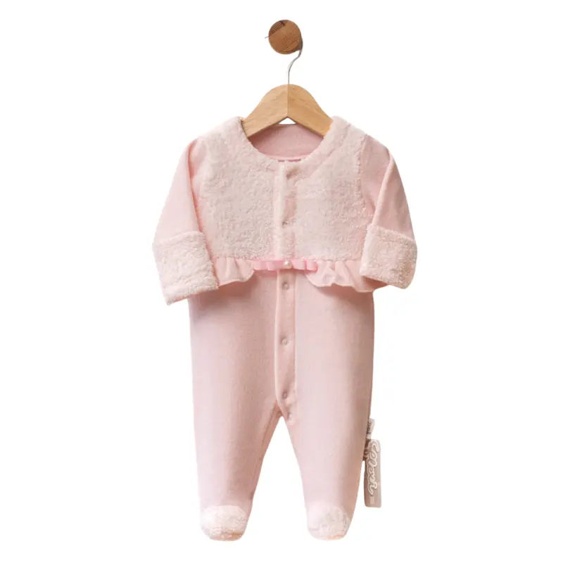 Grenouillère bébé en polaire taupe avec volant et finitions en moumoute