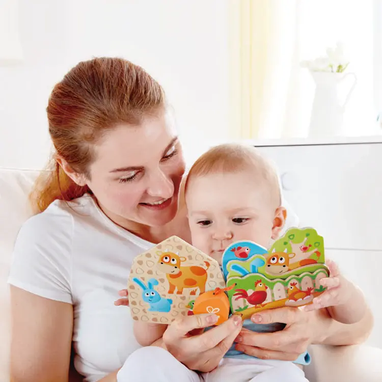 Livre Bébé en Bois