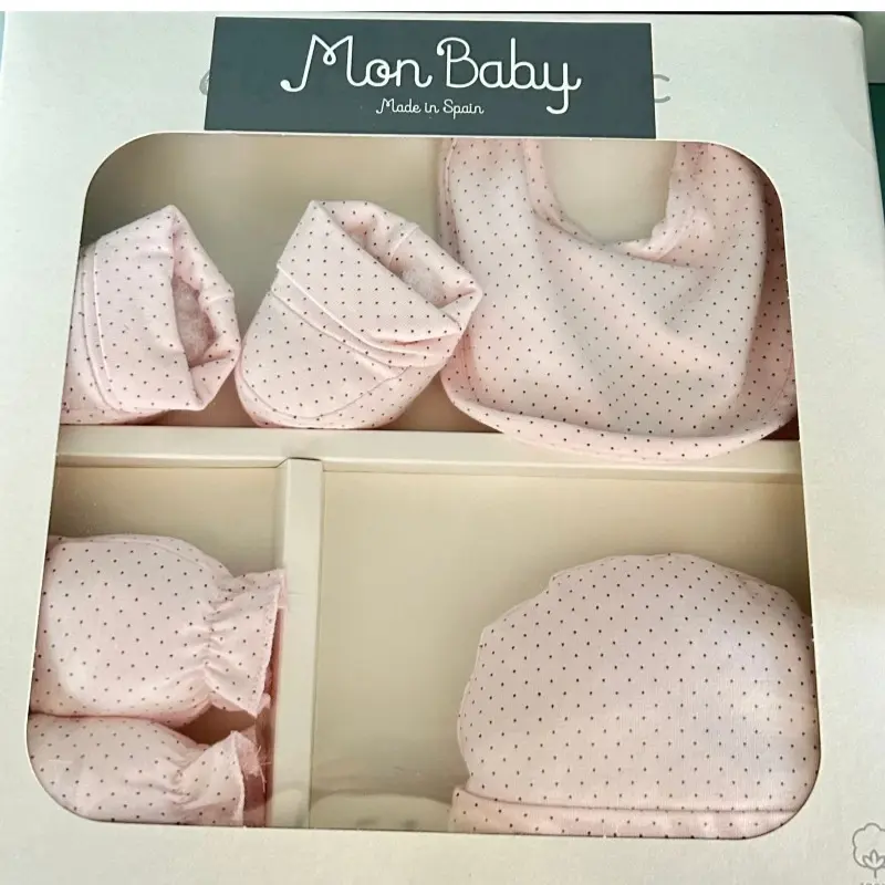 xx MON BABY Set 4p (Bavoir+Gants+Chaussettes+Bonnet)dots rose