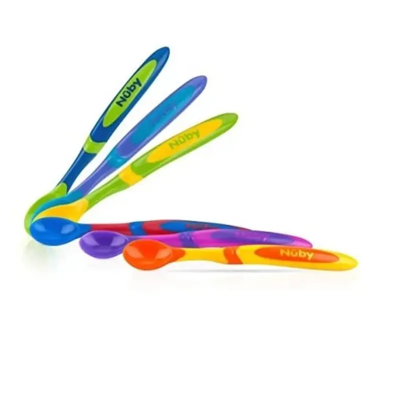 NUBY lot de 4 cuillères longues +6 mois