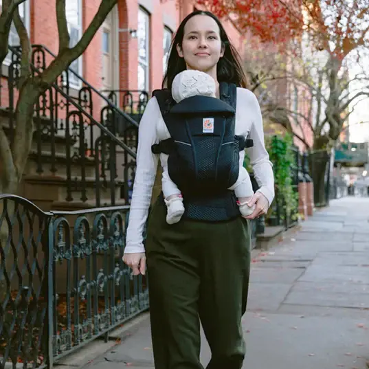 Porte-bébé Ergobaby Omni Breeze - Noir onyx